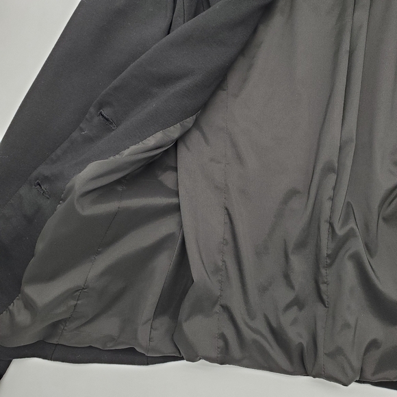 Women's Fitted Tuxedo Black Blazer, Le Chateau, XXS - Picture 10 of 16